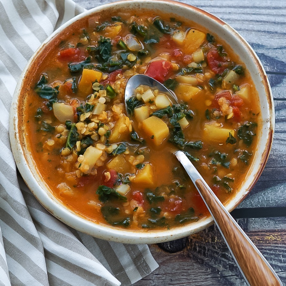 Butternut, Kale and Lentil Soup - thekitchensinkblog.com