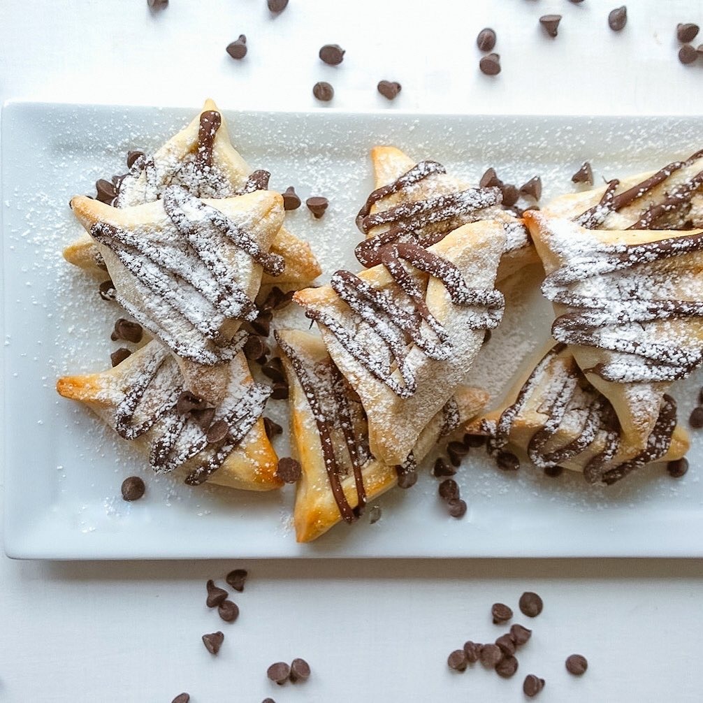 Cannoli Hamantaschen