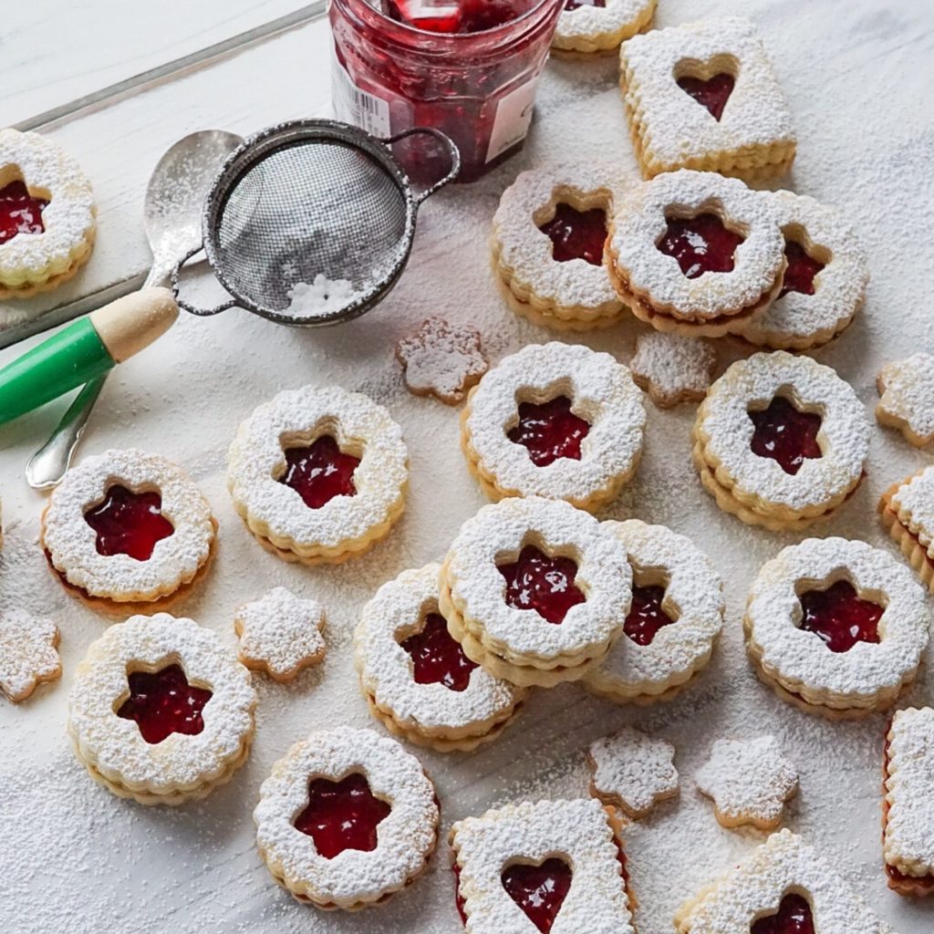 Linzer Cookies
