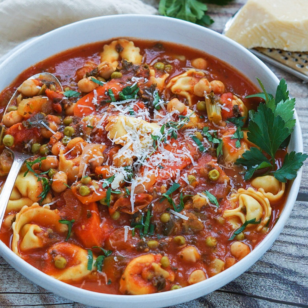 Creamy Italian Cheese Tortellini Soup