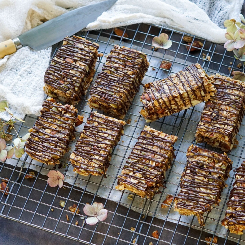 Almond Tahini Granola Bars