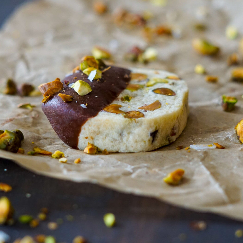 Dark Chocolate Pistachio Cookies