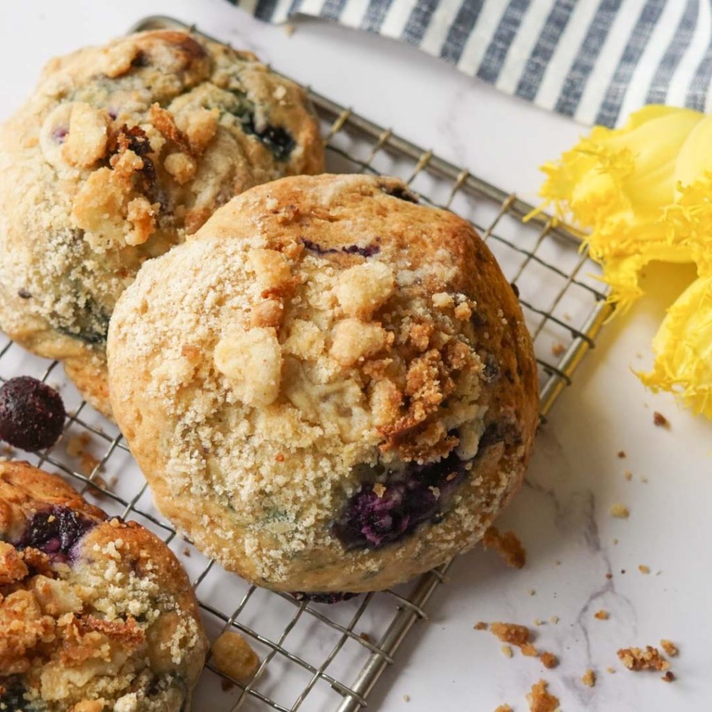 Blueberry Streusel Muffin Tops